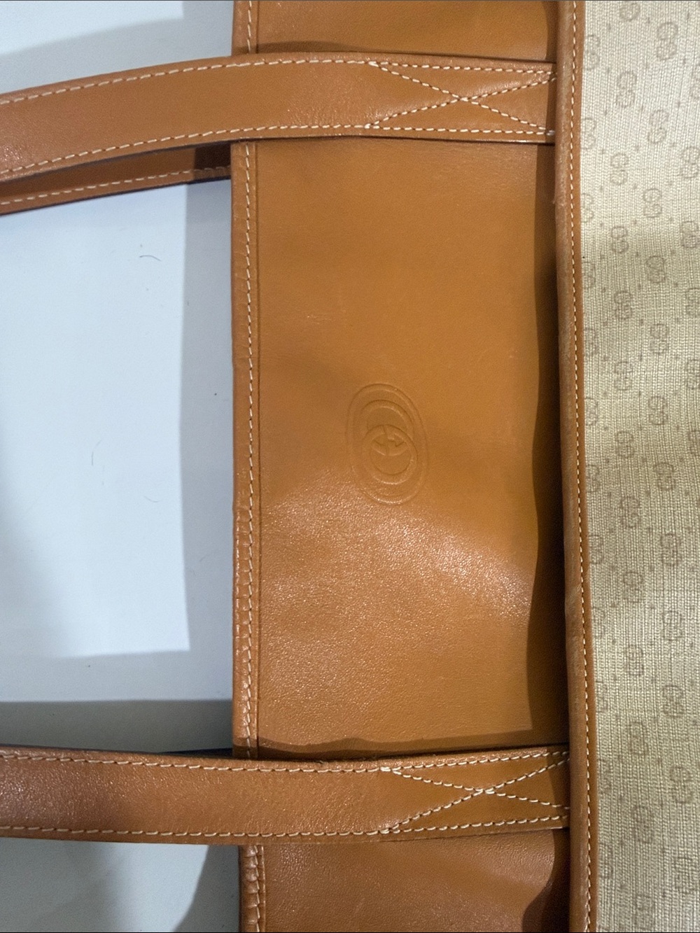 Authentic Gucci Tote - Vintage Gucci shoulder bag- Gucci Computer handbag - Picture 14 of 15
